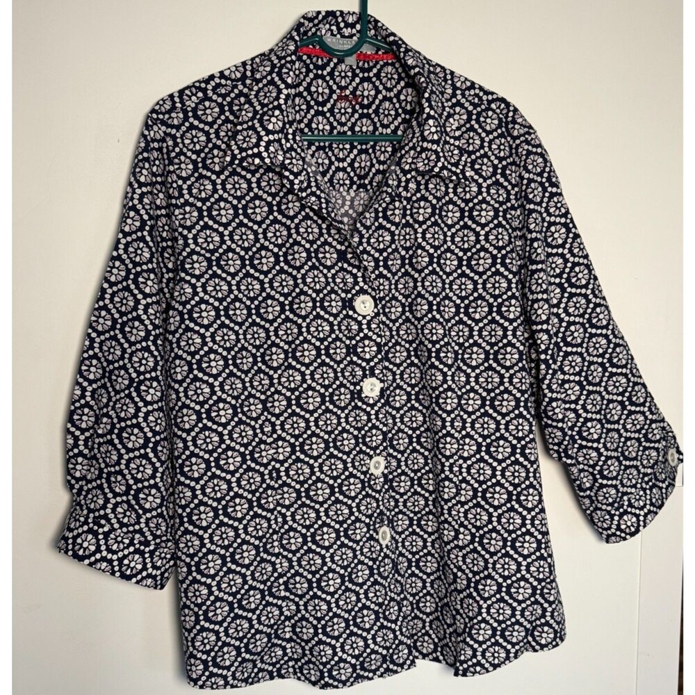Foxcroft Women's Button Blouse Wrinkle free Size 20W Blue Floral